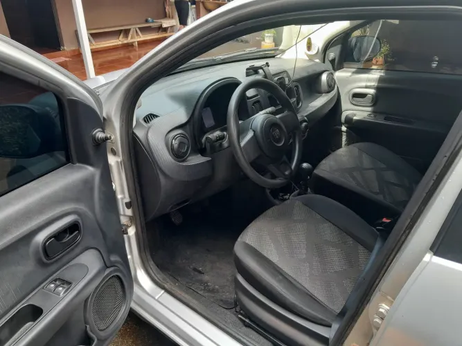 Fiat Mobi Like 1.0 Fire Flex 5P. 2023