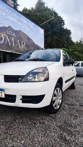 Renault Clio Hi-flex 1.0 16V 3P 2011