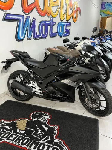 YAMAHA R15 ABS 2024 ÚNICA DONA