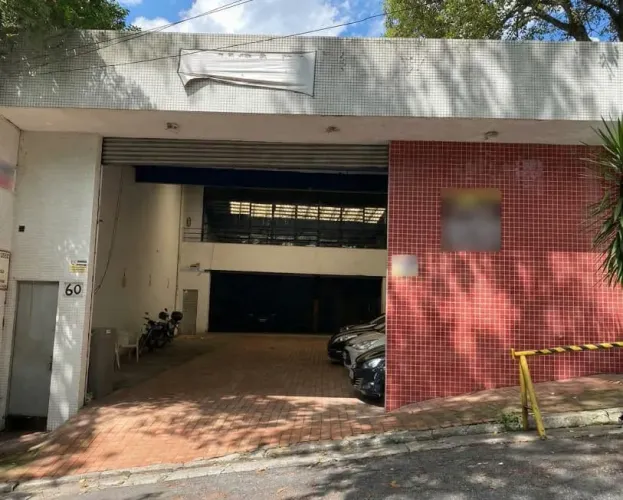 Prédio comercial na Praça João Francisco Lisboa, 60 1000 m²