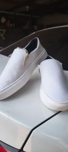 Slip On Branco Masculino Casual, Estilo Clean e Moderno