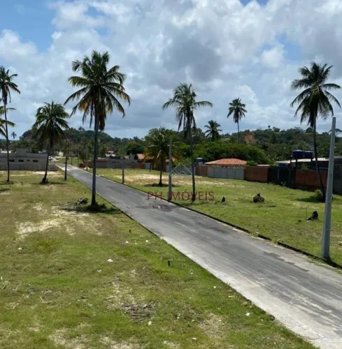 Lote em Condomínio Fechado de Alto Padrão em Paripueira - 300m²