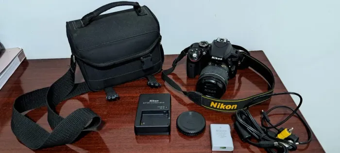 Câmera Nikon 3300