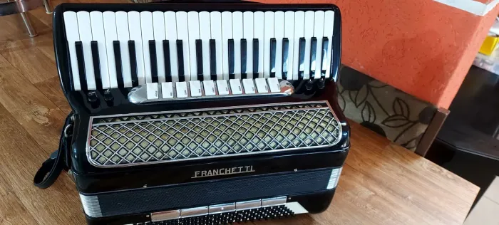 Acordeon italiana franchette