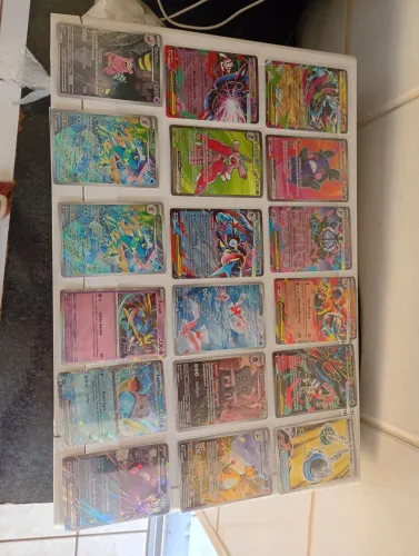 Cards de pokémon Colecionáveis