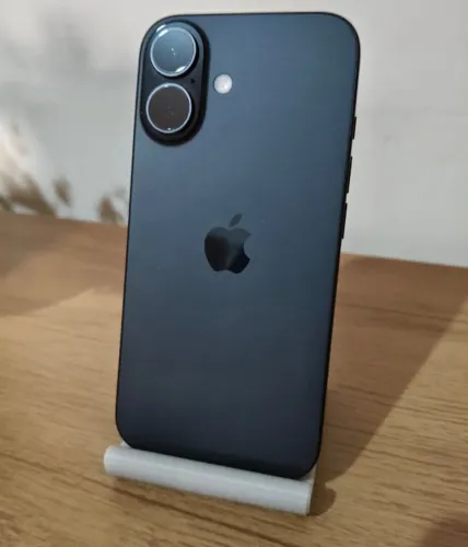 Iphone 16 256gb preto bateria 100% garantia apple + acessórios!