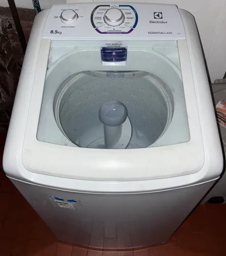 Lavadora / máquina de lavar roupas Electrolux 8,5 kg 127v pouquíssimo usada