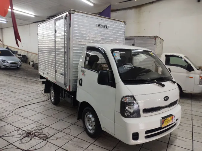 Kia bongo 2019 baú c/Porta lateral Hyundai HR carroceria