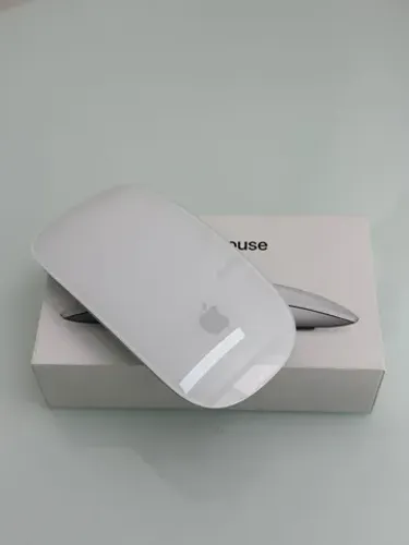 Magic Mouse Apple Semi Novo (Loja Fisica - Garantia - Com Caixa)