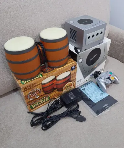  Game Cube + bongos