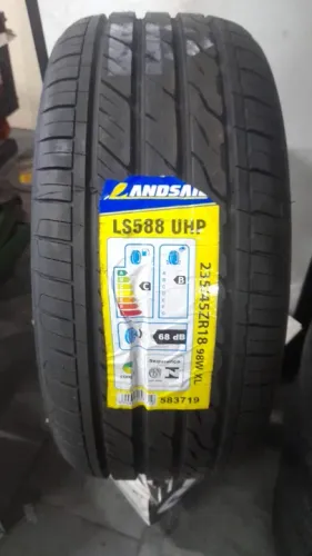 pneu 235/45 18 landsail ls 588 - estado de novo
