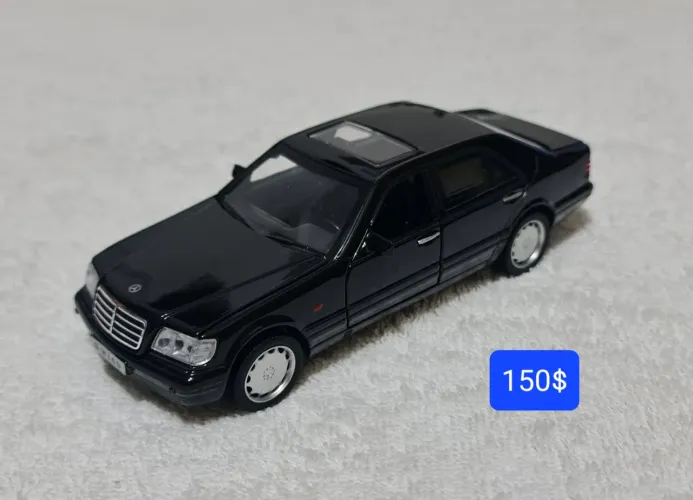 Carrinho miniatura Mercedes-Benz Classic S-W 140
