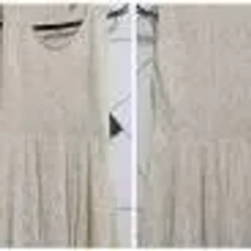 Vestido na cor marfim, todo de renda
