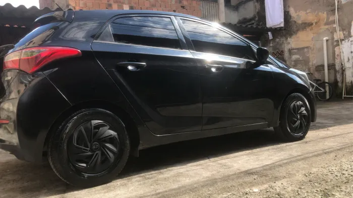 Hyundai HB20 Comf./c.plus/c.style 1.0 Flex 12V 2013