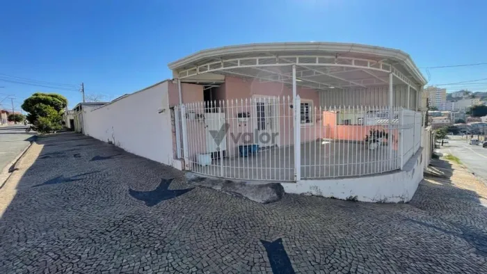 Casa à venda em Campinas, São Bernardo, com 3 quartos, com 130 m²