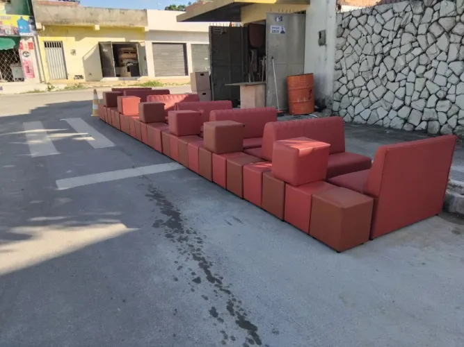 Fabricamos estofados para bar, restaurante e lanchonete.