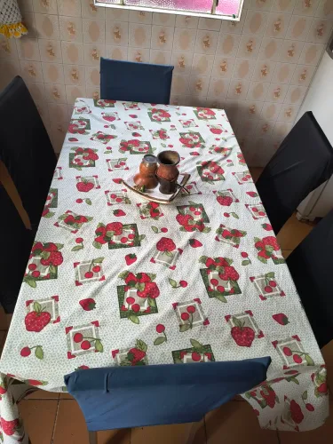 Conjunto Sala de Jantar Mesa Tampo de Madeira 6 Cadeiras Madesa
