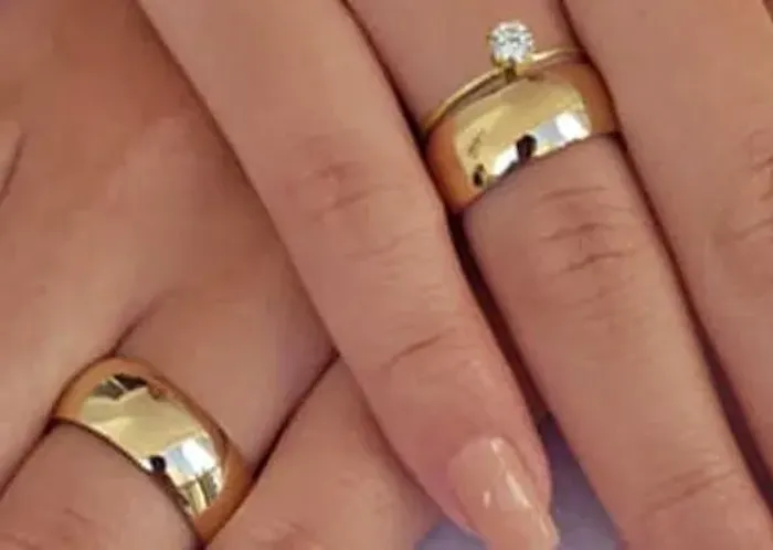 Alianças Casamento 10mm Gravação+ Anel Folheado Garantia