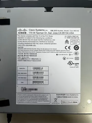 Cisco 860VAE - Roteador/Gateway para Rede