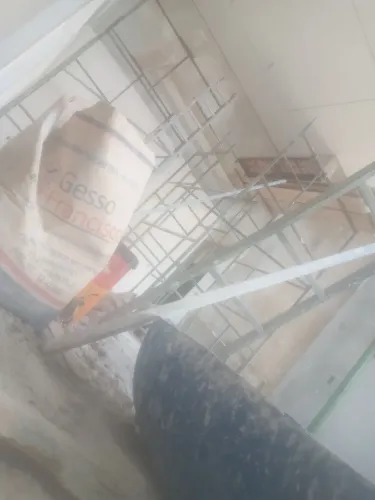 Reboco de gesso em geral 