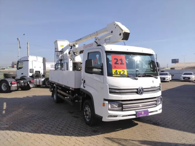 Volkswagen 9.170 Delivery 2p (diesel)(E5) 2020/2021 Vamos Seminovos São Leopoldo