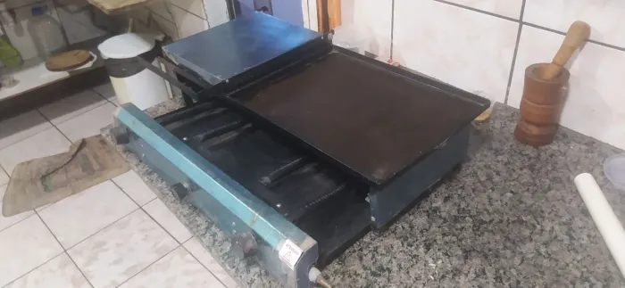 Chapa para Carnes e Hambúrguer 