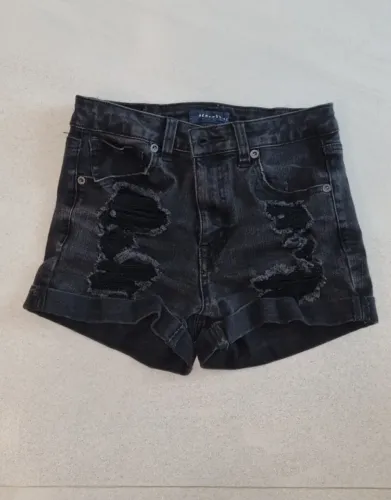 Short jeans preto high rise midi Aeropostale