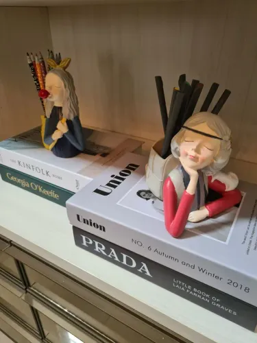 Esculturas de Meninas Decorativas