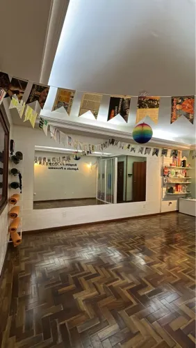 Espelho de parede para decoração - $310,00 o metro quadrado