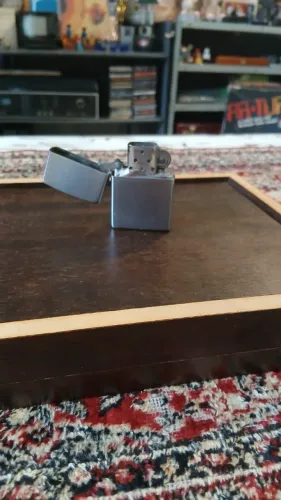 Isqueiro Zippo