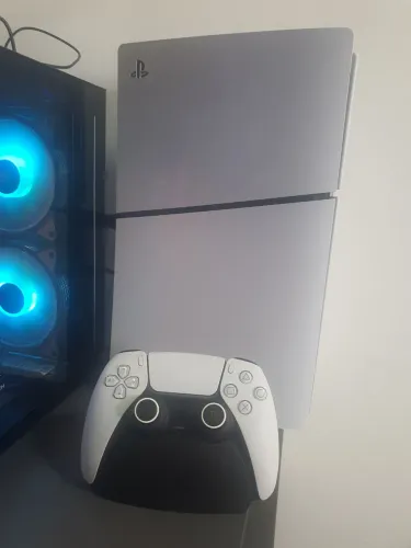Playstation 5 slim 1tb