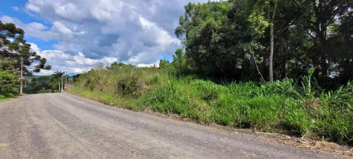 Terreno Amplo com Ótima Localização, bairro Colonial, São Bento do Sul/SC