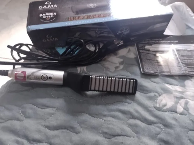 escova alisadora de barba