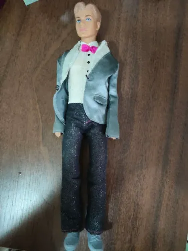 Boneco Ken noivo  da Barbie original 