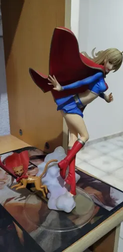 DC Comics Bishoujo Kotobukiya Statue Supergirl Version 1