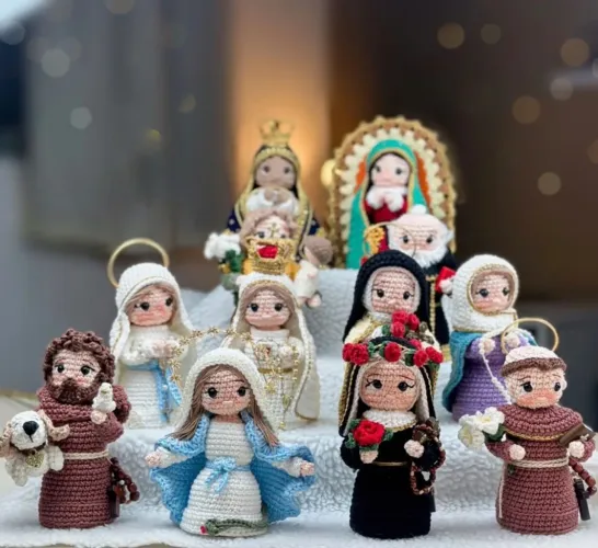 Santinhas Santa Feito à Mão Amigurumi Crochê Moderno Boneca Artesanal Católica