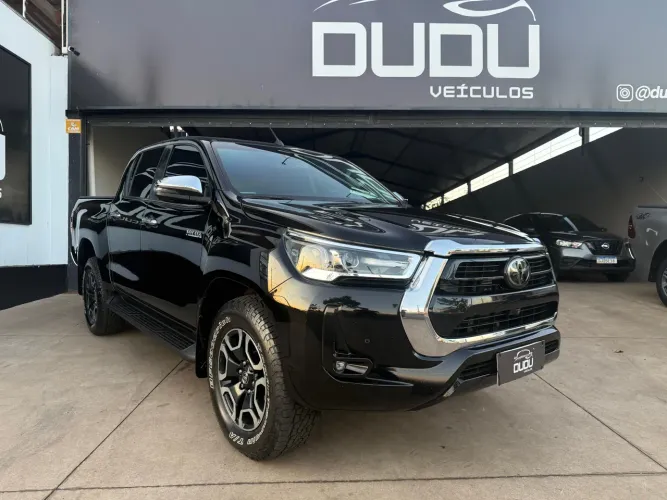 HILUX SRX 2023 4+4 DIESEL 2.8 16V AUTOMÁTICA