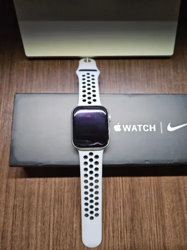 Apple Watch 6 Nike 44mm - Trocar Display