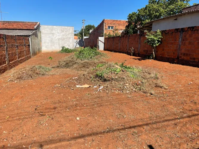 Vendo terreno 10x25 (250 metros)