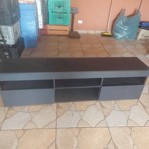 Rack para TV Preto com 3 nichos