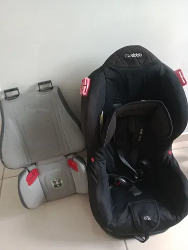 Cadeira de carro + Assento