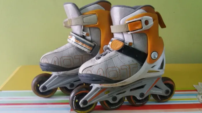Patins in-line Boomerang extensível do tamanho 29 ao 32