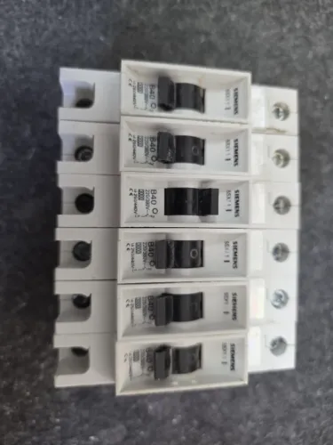 Kit 6 Disjuntores Unipolares Siemens 40a 5sx1 B
