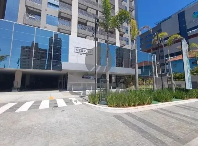 Sala comercial para locação no MedPlex Vera Cruz.
