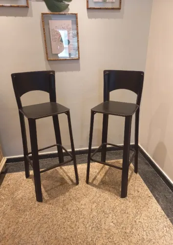 Banquetas de Couro Pretas