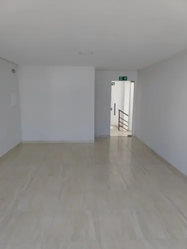 Sala Comercial com ar condicionado no centro de Barreiras (BA) - 40 m²