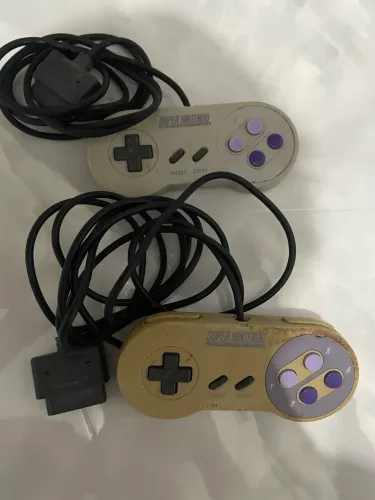 Controles do Super Nintendo original