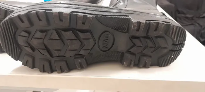 Bota cano longo, nova número 40
