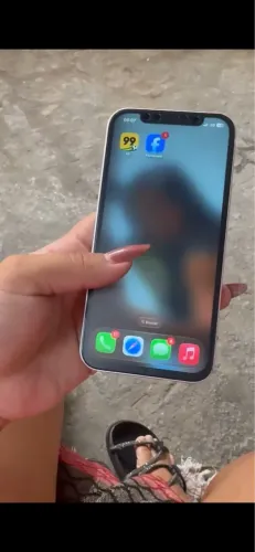 iPhone 12 todo bom