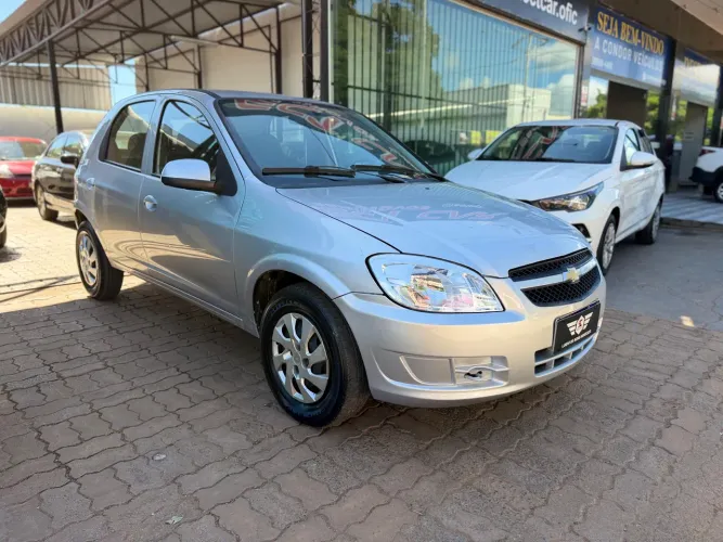 Chevrolet Celta Spirit/ LT 1.0 MPFI 8V Flexp. 5P 2013